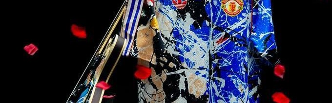 2026世界杯-曼联发布与石玫瑰乐队联名球衣，设计源自足球看台文化