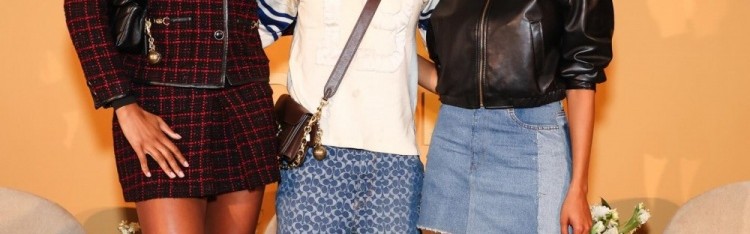 国际足联-娜塔莉亚·布莱恩特晒工作照！作为主持人参与佩奇&amp;里斯访谈节目