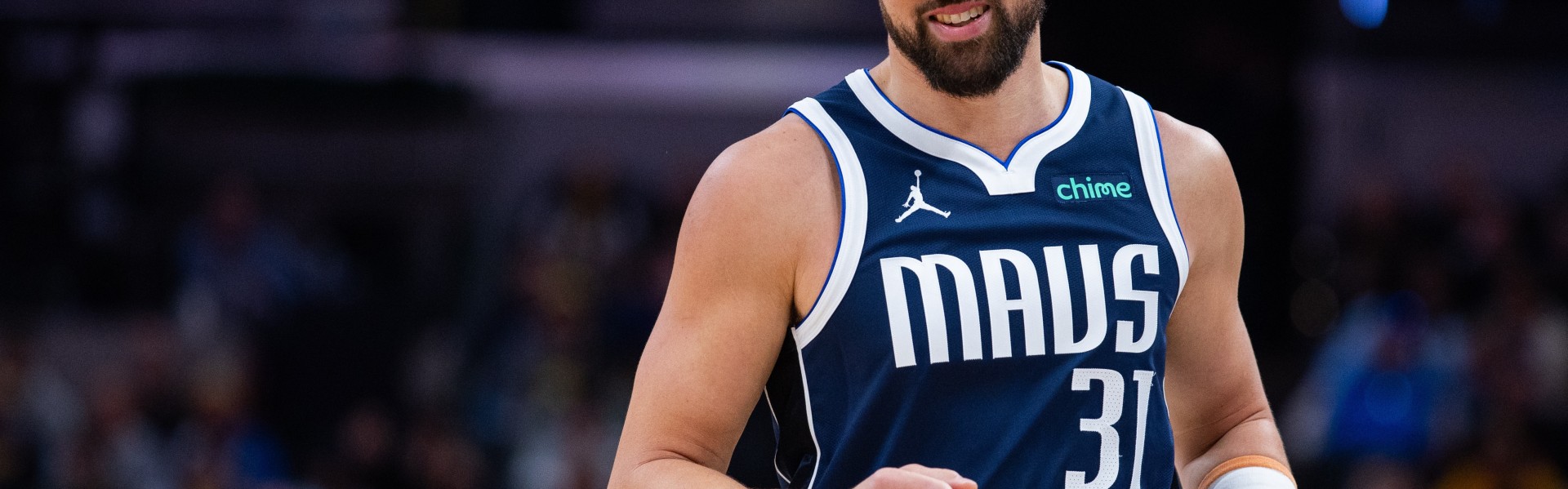 国际足联-尽力局！克莱替补16中8&amp;三分11中5 得到21分1板1助2断